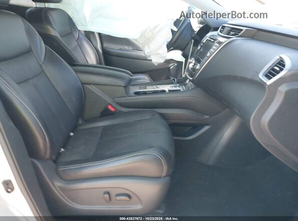 5N1AZ2CJXPC128518 2023 NISSAN MURANO Silver Вид салону спереду