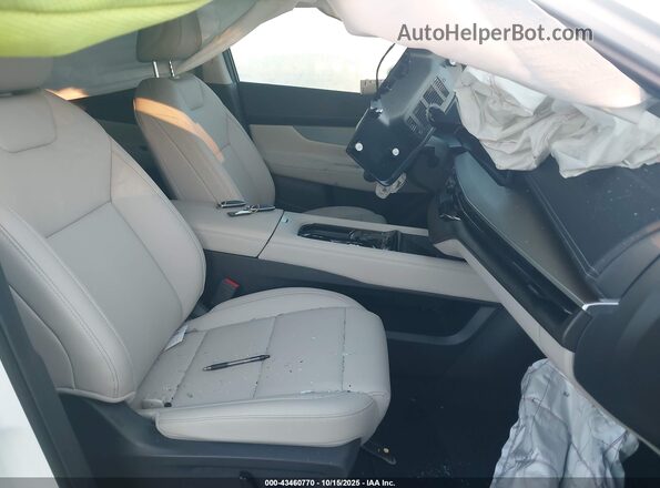 5N1AZ3CS0SC110407 2025 NISSAN MURANO White წინა სალონის ხედი