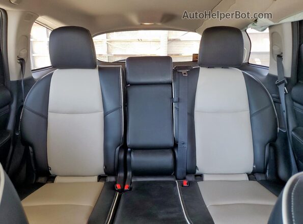 5N1DL0MNXLC549010 2020 INFINITI QX60 Black Rear seats view