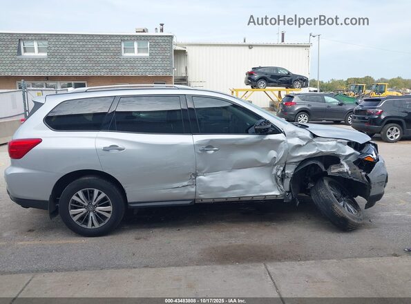 5N1DR2BM2LC616946 2020 NISSAN PATHFINDER Серебряный Вид задней части салона