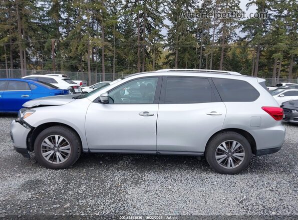 5N1DR2MM1HC657900 2017 NISSAN PATHFINDER Silver 