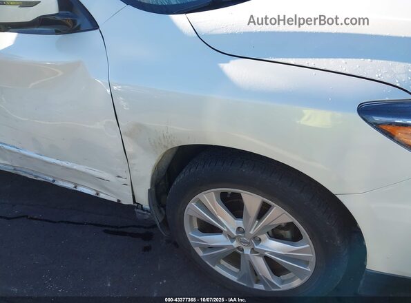 5N1DR2MM2JC613717 2018 NISSAN PATHFINDER Белый Вид спереди