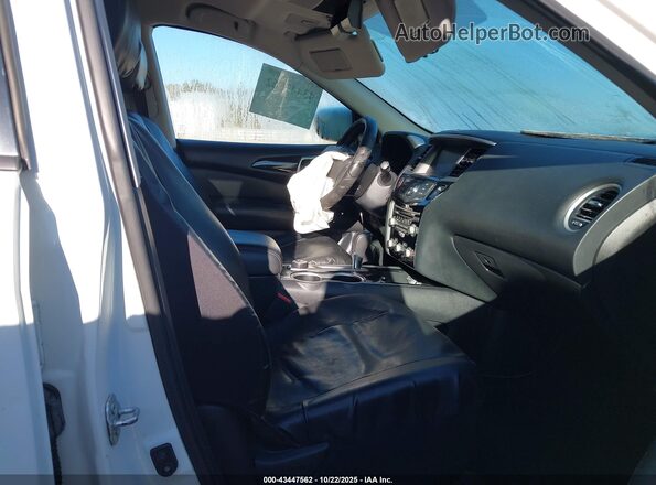 5N1DR2MM2JC655255 2018 NISSAN PATHFINDER White Vista interior delantera
