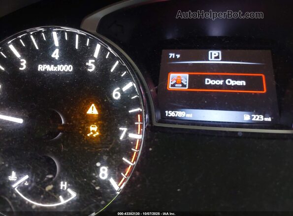 5N1DR2MN2HC628298 2017 NISSAN PATHFINDER White 