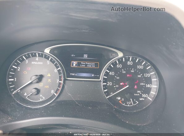 5N1DR2MN3HC664839 2017 NISSAN PATHFINDER Black უკანა სავარძლების ხედი