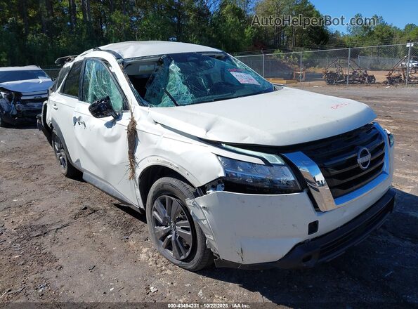 5N1DR3BA8NC246357 2022 NISSAN PATHFINDER White Front view
