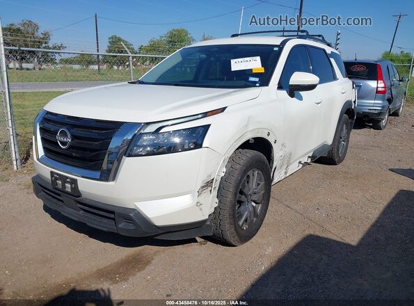 5N1DR3BA9RC314896 2024 NISSAN PATHFINDER White Vista tres cuartos delantera izquierda