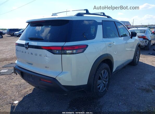 5N1DR3BA9RC314896 2024 NISSAN PATHFINDER White Trasero derecho