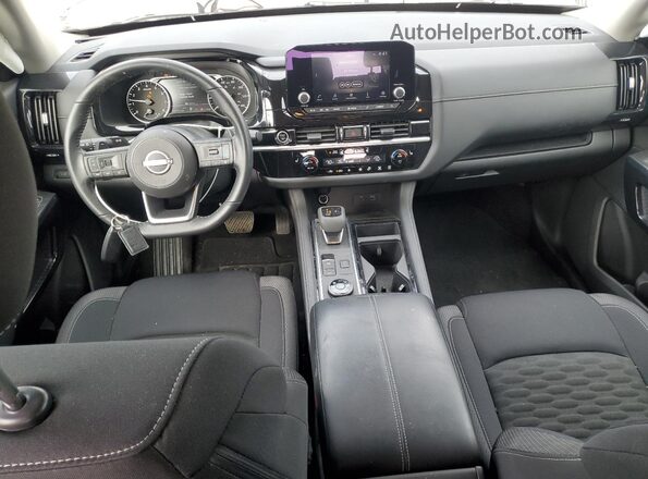 5N1DR3BC2RC201826 2024 NISSAN PATHFINDER Gray Widok deski rozdzielczej