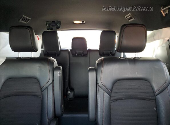 5N1DR3BD0PC259374 2023 NISSAN PATHFINDER Green Widok tylnych siedzeń