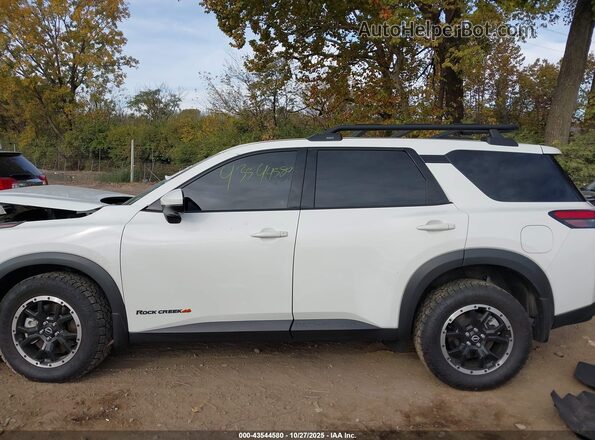 5N1DR3BD4SC224698 2025 NISSAN PATHFINDER White 