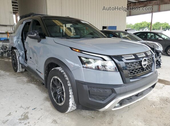 5N1DR3BD5RC305137 2024 NISSAN PATHFINDER Gray 