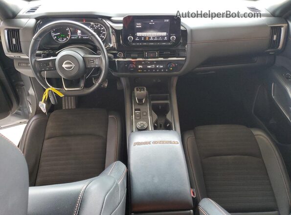 5N1DR3BD5RC305137 2024 NISSAN PATHFINDER Gray 