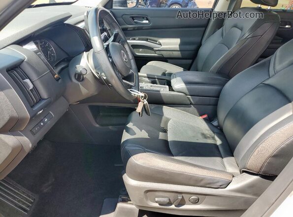 5N1DR3CA5PC222051 2023 NISSAN PATHFINDER Silver 