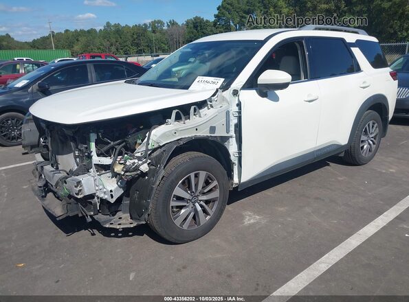 5N1DR3CC1NC269012 2022 NISSAN PATHFINDER White Przód lewy