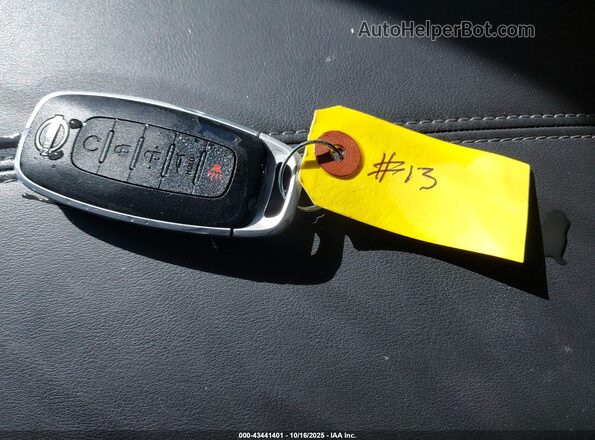 5N1DR3CC3RC243548 2024 NISSAN PATHFINDER Белый 