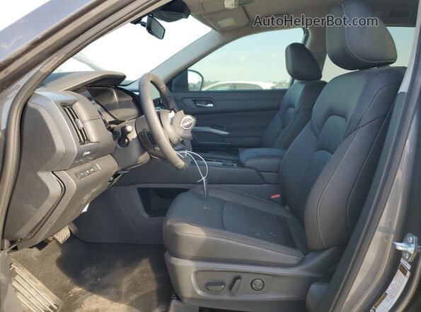 5N1DR3CC3SC230790 2025 NISSAN PATHFINDER Gray Widok deski rozdzielczej