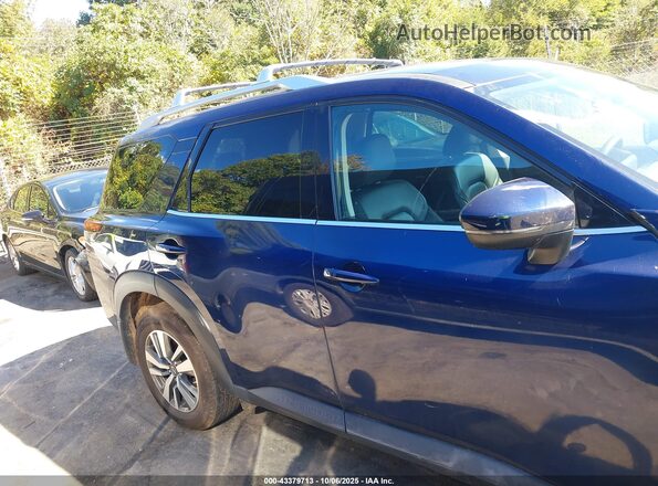 5N1DR3CC9PC241994 2023 NISSAN PATHFINDER Blue Widok wnętrza z tyłu