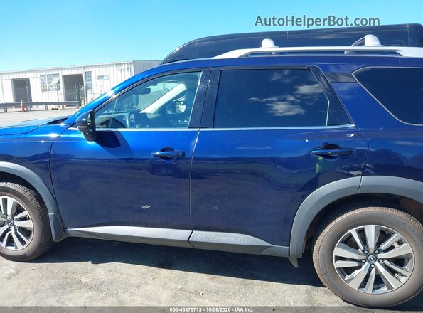 5N1DR3CC9PC241994 2023 NISSAN PATHFINDER Blue Widok wnętrza 360 stopni