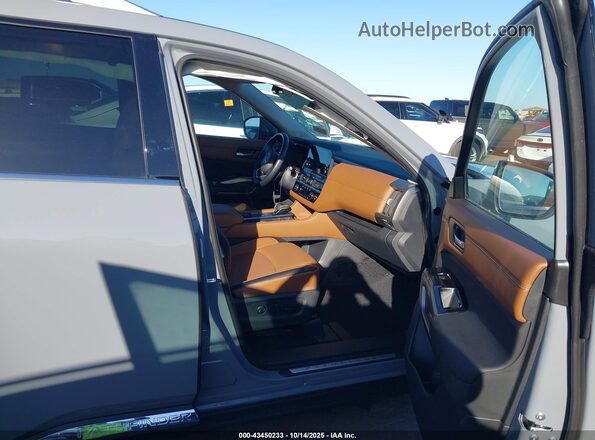 5N1DR3DK9SC270703 2025 NISSAN PATHFINDER Gray 