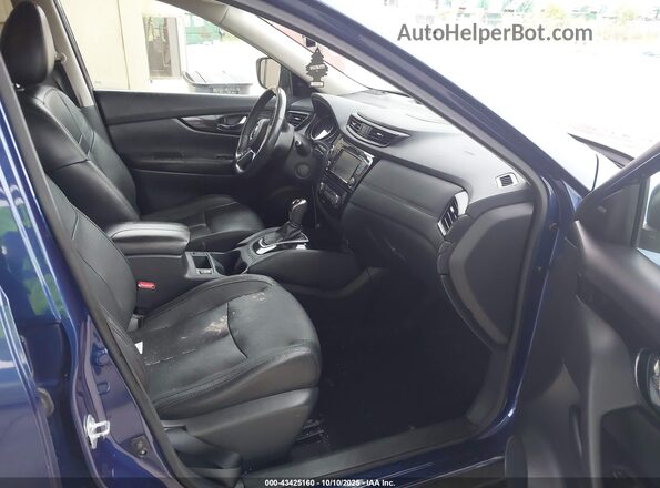 5N1ET2MV5HC828985 2017 NISSAN ROGUE HYBRID Blue Front interior view