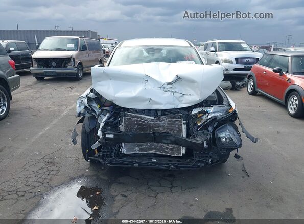5NMJACAE2NH033957 2022 HYUNDAI TUCSON White Widok wnętrza z tyłu