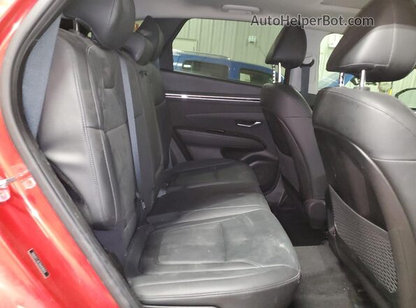 5NMJCCAE3NH018054 2022 HYUNDAI TUCSON Красный Вид задней части салона