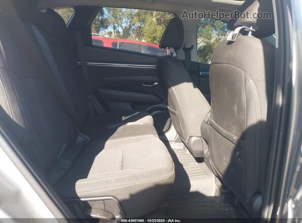 5NMJFCAE8NH104550 2022 HYUNDAI TUCSON Silver Vista de la etiqueta del VIN