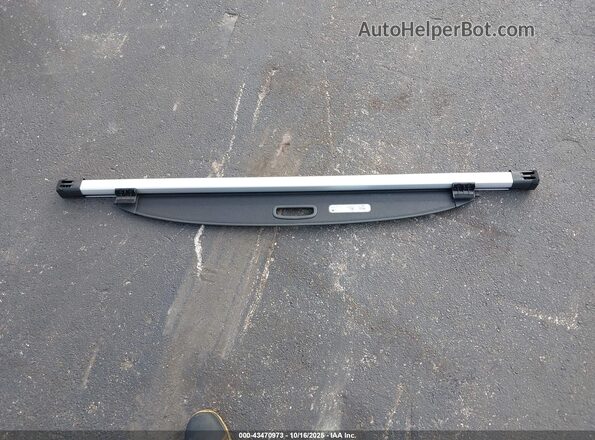 5NMMCDTC6SH031939 2025 GENESIS GV70 White Instrument cluster view
