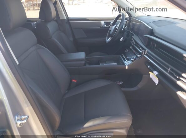 5NMP24G17RH003909 2024 HYUNDAI SANTA FE HYBRID Silver Front interior view