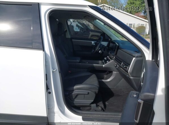 5NMP24GL0RH006412 2024 HYUNDAI SANTA FE White Front interior view