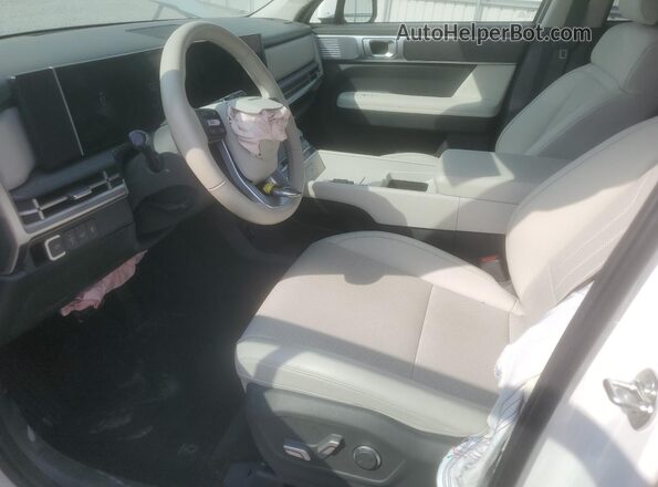 5NMP2DG13RH011375 2024 HYUNDAI SANTA White Widok wnętrza z przodu