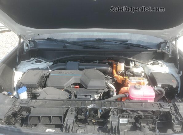 5NMP2DG13RH011375 2024 HYUNDAI SANTA White Widok komory silnika