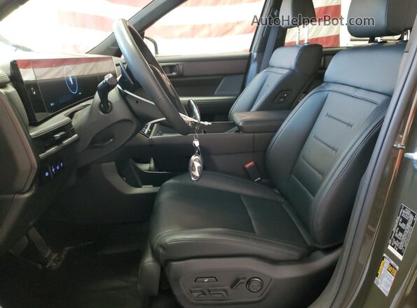 5NMP5DG14SH025704 2025 HYUNDAI SANTA FE CALLIGRAPHY Green Widok wnętrza z przodu