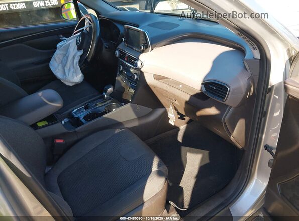 5NMS3CAD2LH215578 2020 HYUNDAI SANTA FE Серебряный Вид салона спереди