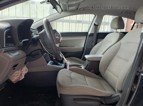 5NPD74LF1JH311865 2018 HYUNDAI ELANTRA Черный 