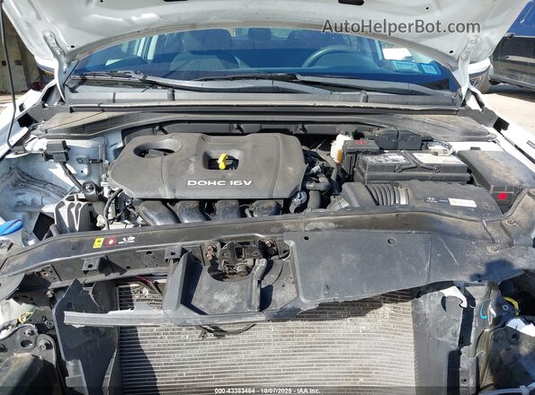 5NPD74LF4JH290784 2018 HYUNDAI ELANTRA Белый 