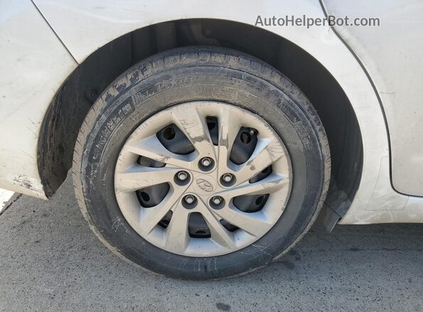 5NPD74LF6LH501101 2020 HYUNDAI ELANTRA White 