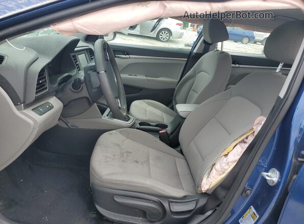 5NPD74LF6LH590166 2020 HYUNDAI ELANTRA Синий Вид салона спереди