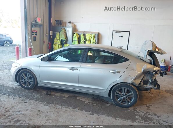 5NPD84LF1HH071921 2017 HYUNDAI ELANTRA Silver 360 interior view