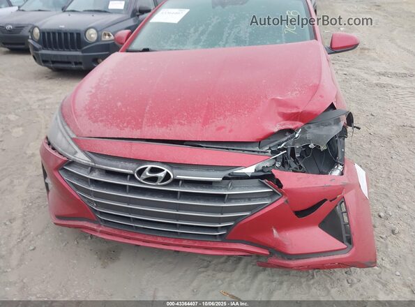5NPD84LF1LH607078 2020 HYUNDAI ELANTRA Красный Вид спереди