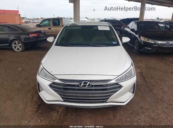 5NPD84LF4LH519089 2020 HYUNDAI ELANTRA Белый Вид панели приборов