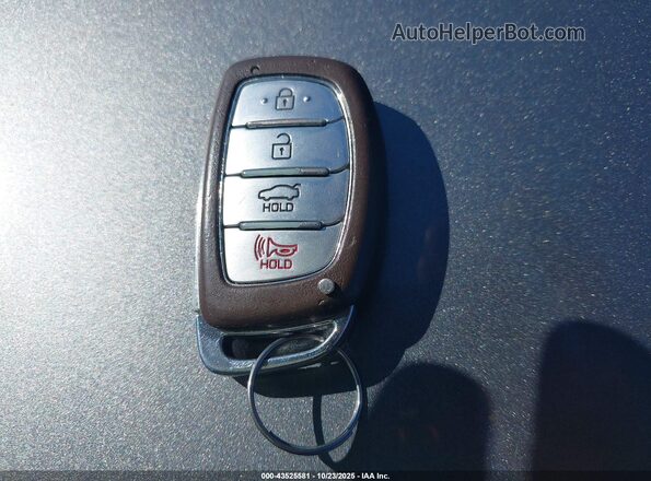 5NPD84LF8JH358355 2018 HYUNDAI ELANTRA Gray Vista del salpicadero