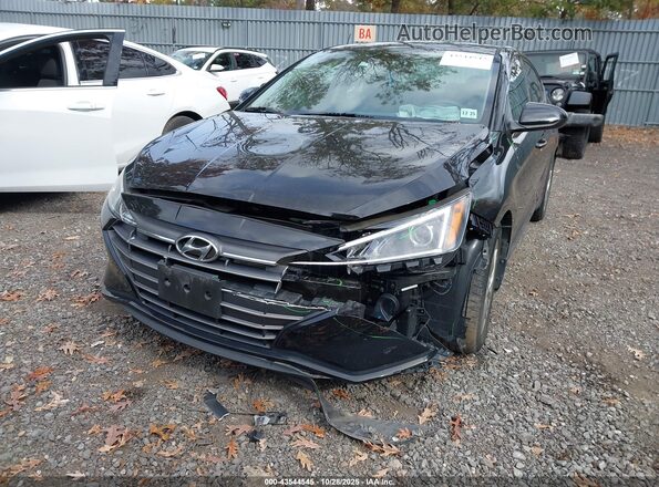 5NPD84LF9LH626316 2020 HYUNDAI ELANTRA Black Вид спереду