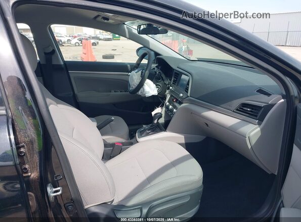 5NPD84LFXLH533496 2020 HYUNDAI ELANTRA Black Вид салону спереду