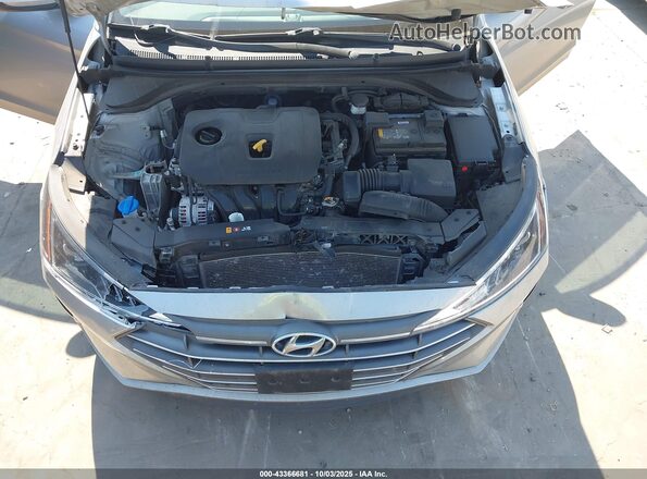 5NPD84LFXLH603160 2020 HYUNDAI ELANTRA Серебряный Вид сзади