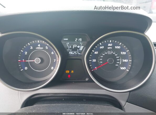 5NPDH4AE2GH725785 2016 HYUNDAI ELANTRA Silver Հետևի նստատեղերի տեսք