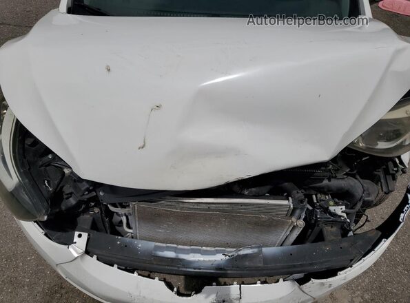 5NPDH4AE9GH779214 2016 HYUNDAI ELANTRA White Widok wnętrza z tyłu