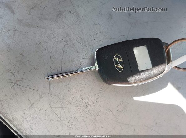 5NPE24AF4GH297345 2016 HYUNDAI SONATA Silver Widok deski rozdzielczej