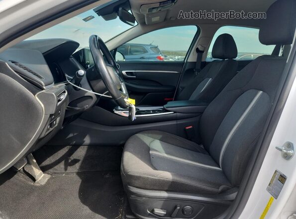 5NPEF4JA9LH024453 2020 HYUNDAI SONATA White Widok wnętrza z przodu